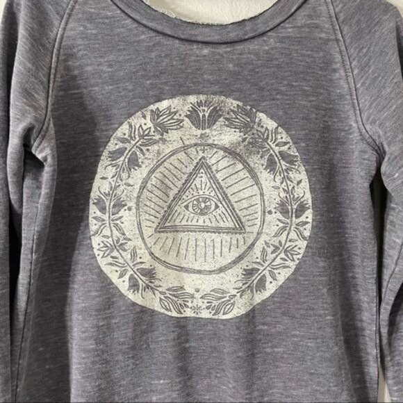 Tokyo Darling Gray Vintage Inspired Sweatshirt with Cutout Super Comfortable XS - Picture 6 of 11
